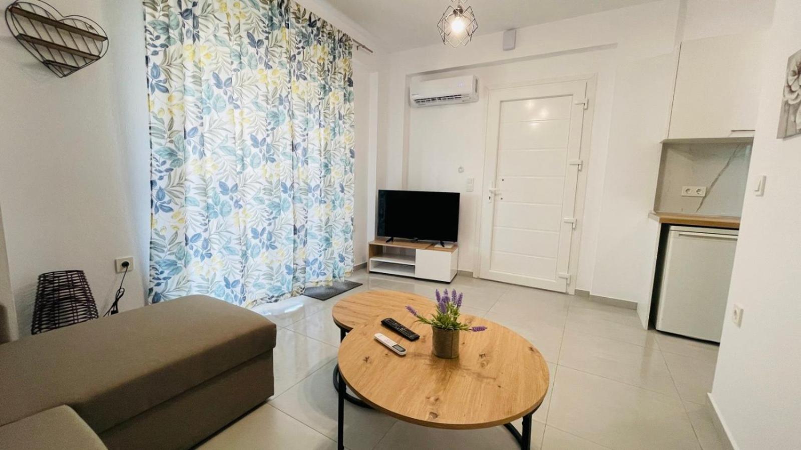 Apartamento Athina Ofrínion Exterior foto